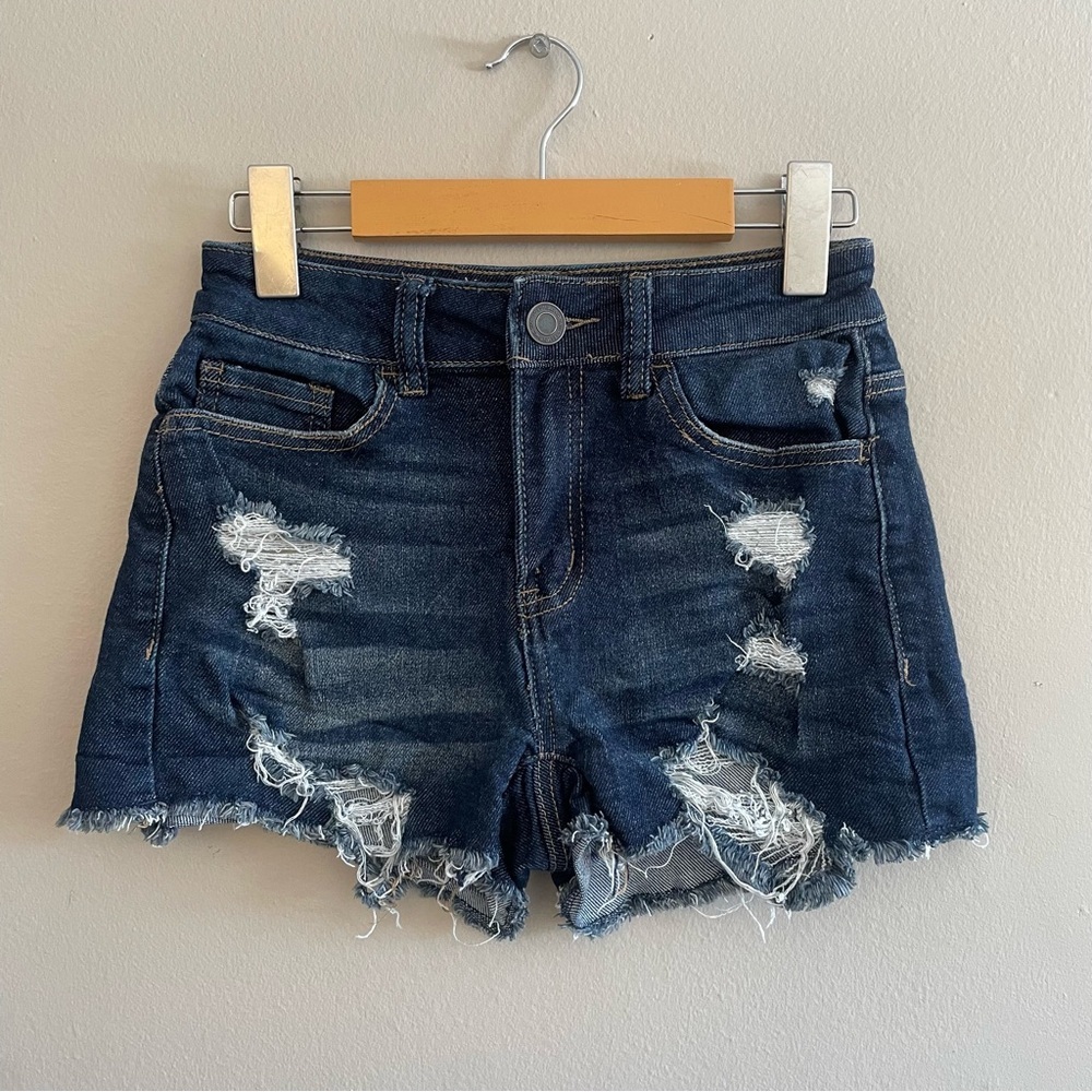 Sonoma SO Dark Blue Distressed Jean Shorts 2” Inseam - Size 25 (Size 1) EUC - Picture 3 of 16